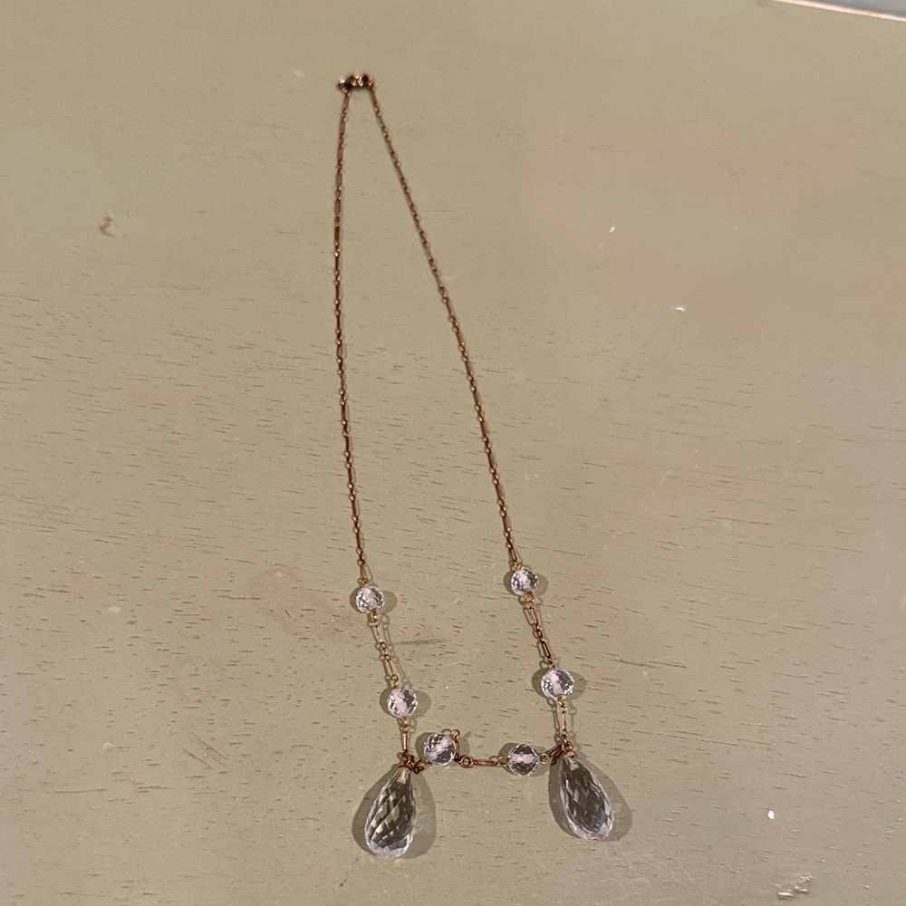Elegant Crystal Necklace